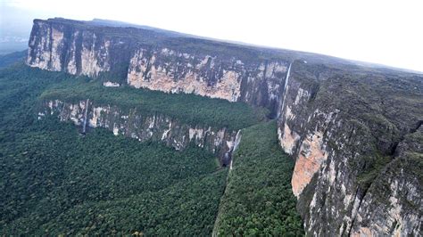 Mérida ist einer der staaten mit den schönsten aussichten in venezuela, die. Roraima Trekking & Orinoco Delta | traveljunkies.tours