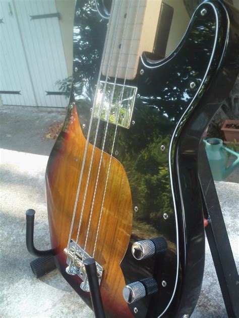 Squier Vintage Modified Precision Bass Telegraph