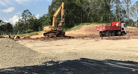 Keep in mind that some road closures are not tied to road construction projects. Subgrade Stabilization, Pan Borneo Highway, Sarawak ...