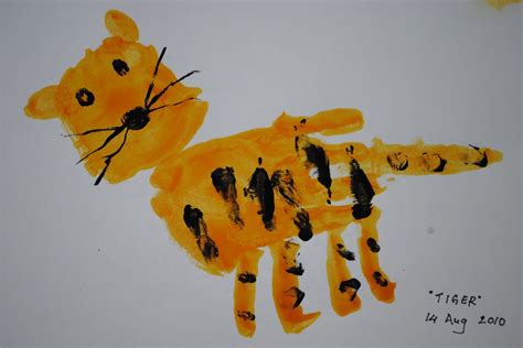 It was created in 2010 at the saint petersburg tiger summit in russia. Indian Flag and National symbols of India !! ~ Putti's ...