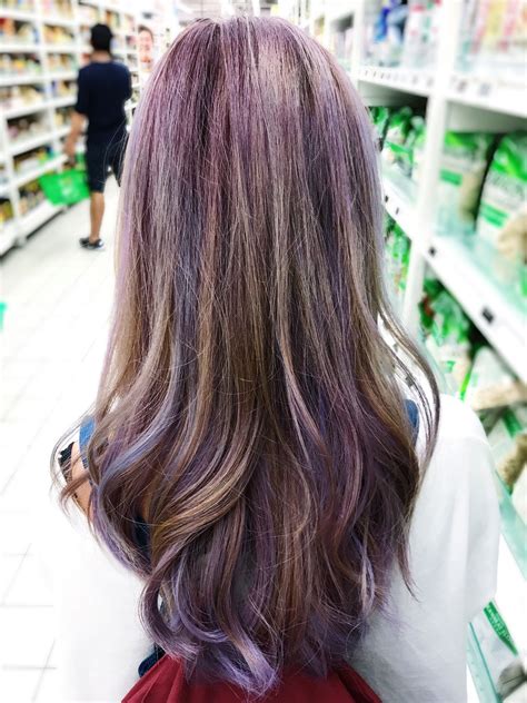If your hair is currently lighter at the ends like jessica alba's, you can still keep your ombré style, while getting in on the ash hair color trend. Shades of Ash Purple Hair. (With images) | Purple hair ...