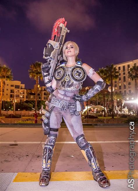 A Great Costume By Meagan Marie Of Anya Stroud From Gears Of War 3