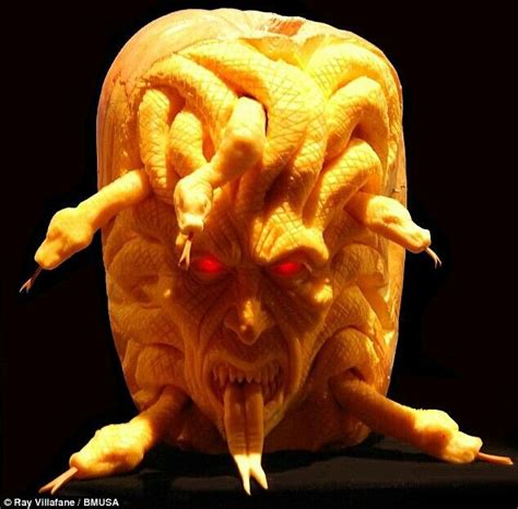 Face With Snakes Amazing Pumpkin Carving Scary Pumpkin Carving