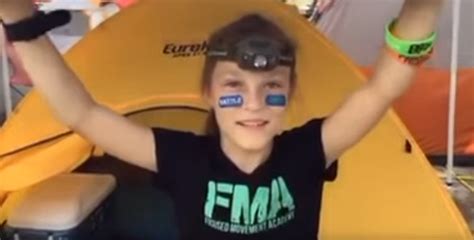 9 Year Old Girl Completes Navy Seal Obstacle Course Like Its No Big Deal Dreaming Is