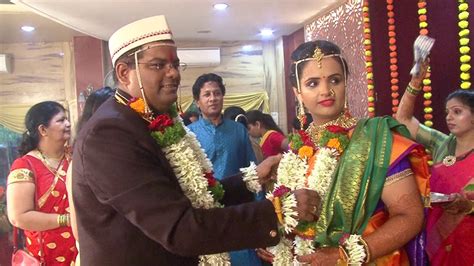 Iyer received some scrumptious mushroom biryani from his neighbour in return. Wedding # Part 2 #Harsh Akshata #6.7.19 # Shreyas banquets# best wedding - YouTube