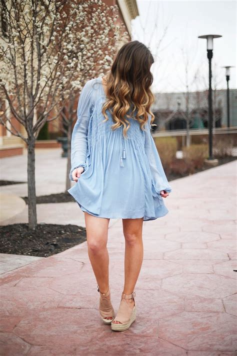 4.0 out of 5 stars. The prettiest flowy light blue dress up on the blog ...