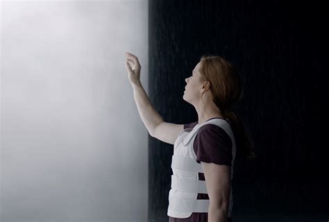 You are using an older browser version. Arrival Trailer: Amy Adams Makes First Contact