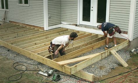 How To Calculate Deck Cantilevers Fine Homebuilding