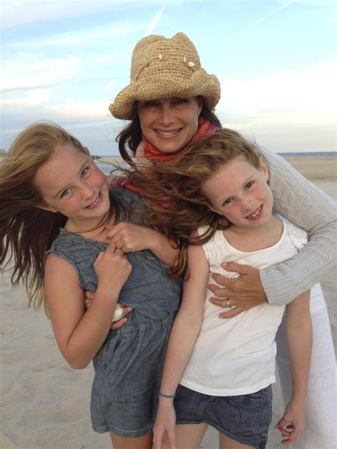Actress Brooke Shields Shares Re Motherhood Her Book Acting And More