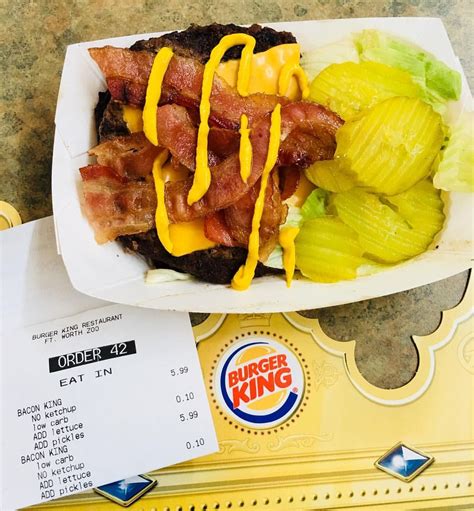 If you're in a rush and need a keto fast food option, there are some available. Keto on the go. Keto fast food (With images) | Keto fast ...