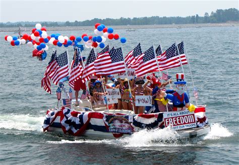We gave you the l in 1776 on the fourth of july. 2nd Annual 4th of July Boat Parade | Vero News