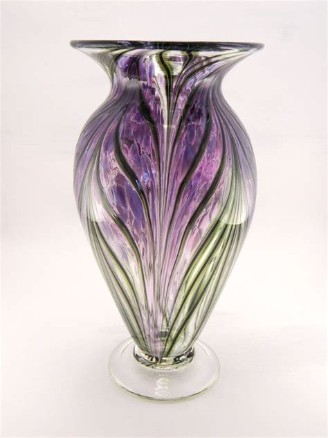 Hand Blown Art Glass Vase Lavender And Hyacinth Purple Etsy Glass Art Glass Vase Art Glass