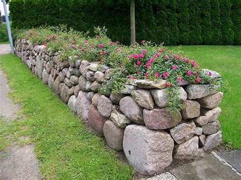 Pflanzen → natursteinmauer garten pflanzen inspiration bilder. Natursteinmauer - Landschaftsbau Nord | Garten bepflanzen ...