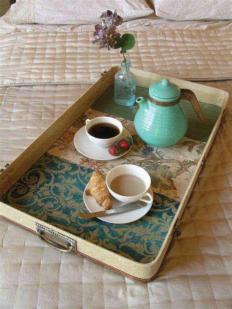 Creative Ways To Recycle And Reuse Vintage Suitcases