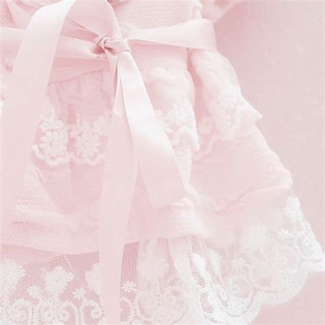 Chin Up Princess ♡ Pinterest ღ Kayla ღ Soft Pink Theme Kawaii