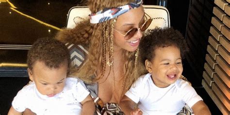 Beyoncé Shares Photos Of Twins Sir And Rumi Carter In