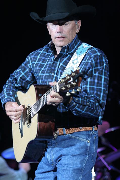 Filegeorge Strait On Stage Wikipedia The Free Encyclopedia