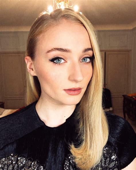 Pin By Philip Ryde On Sophie Turner Sophie Turner Sophie Turner Age