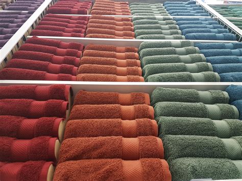 But it's quite possible that sometimes, the products might have to. These towels at Bed Bath & Beyond : oddlysatisfying