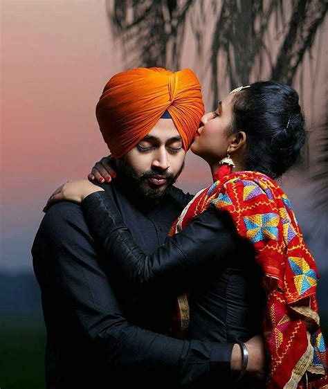 Pin By Arashdeep Singh On Couples Indian Wedding Couple Photography Punjabi Wedding Couple
