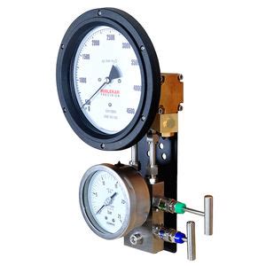 Differential Pressure Gauge DGC Hirlekar Precision Instruments Pune Dial Flange
