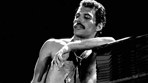 Freddie mercury the acclaimed greg brooks & simon lupton book, freddie mercury: » Freddie Mercury, como nunca lo viste!