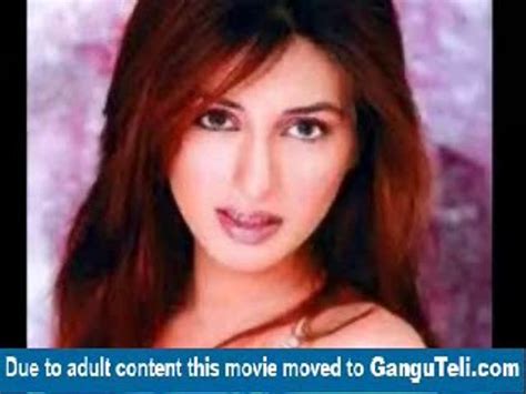 Indian Aunty Hot Desi Movie Bedroom Scene First Night Shakeela Reshma