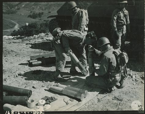 81st Infantry Division Soldiers Preparing 105mm Shells To Use During