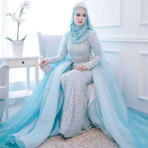 Luxury Mermaid Muslim Wedding Dresses With Hijab 2017 Light Blue Long Sleeve Rhinestone