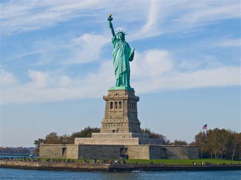 Statue Of Liberty New York City Usa Statue Of Liberty Photos And More Information