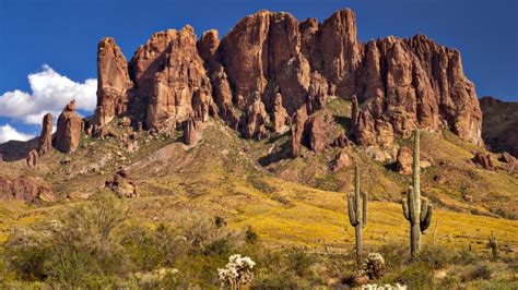 Mysteries Of The Superstition Mountains