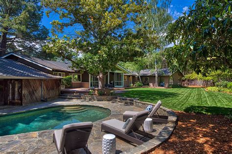 25521 Altamont Rd Los Altos Hills Ca 94022 4 Beds 32 Baths Sold