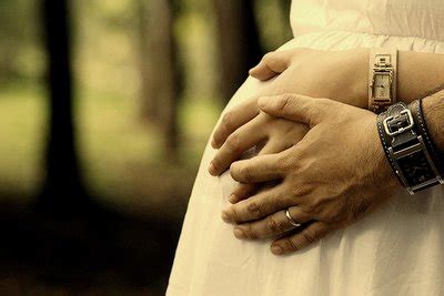 Tadabbur surah yusuf paling merdu buat ibu hamil insya allah bayi di kandungan selalu sehat. Surah-surah Pilihan untuk Ibu Mengandung
