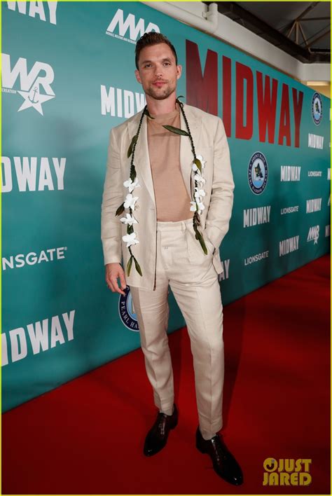 Ed Skrein Darren Criss And More Celebrate Premiere Of Midway In Hawaii