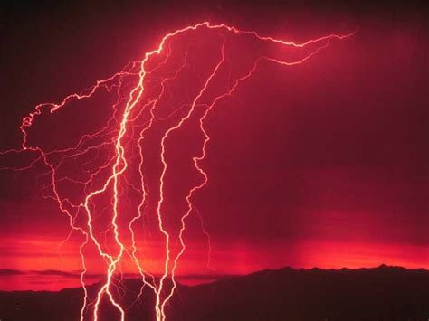 Orage Rouge Eclair Lightning Photography Red Lightning Nature