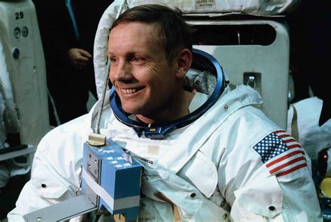 Rádió 1 Neil Armstrong Az Első Ember A Holdon 90 éve Született