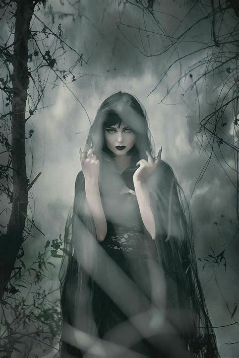 Christina On Twitter Gothic Fantasy Art Dark Witch Dark Beauty