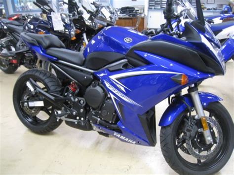 Get the latest specifications for yamaha fz 6r 2010 motorcycle from mbike.com! 2009 YAMAHA FZ6R 600