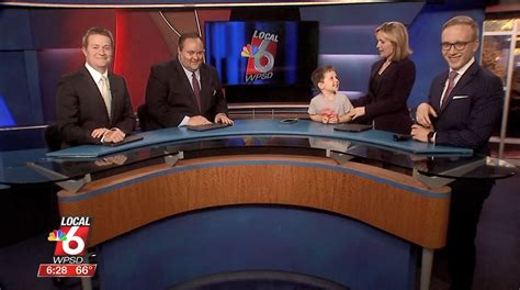 Logan Helps Sign Off Local 6 At 6 We Had A Special Guest Anchor