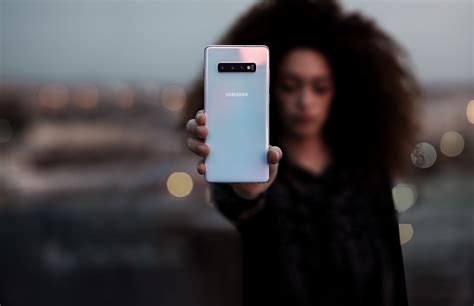 Samsung Galaxy S10e S10 And S10 Features And Highlights Samsung Us