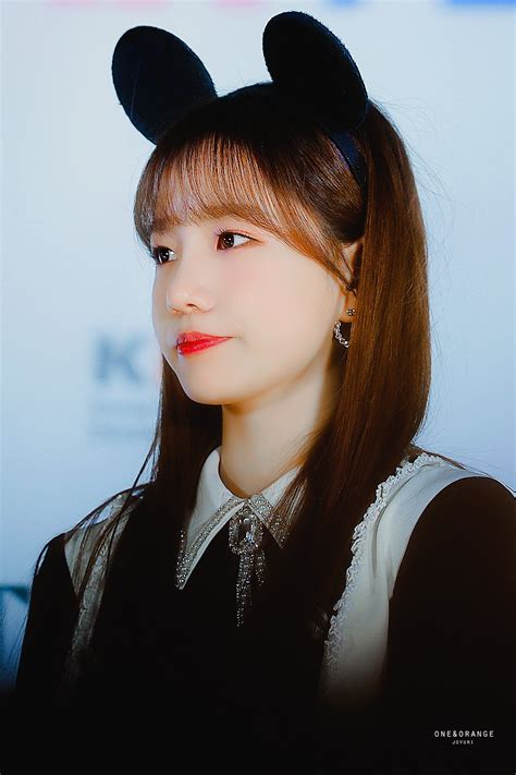 Check spelling or type a new query. 아이즈원 조유리 고화질 사진 / 배경화면 (3)