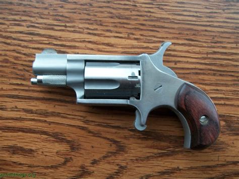 Pistols Naa 22 Lr 5 Shot Pocket Revolver