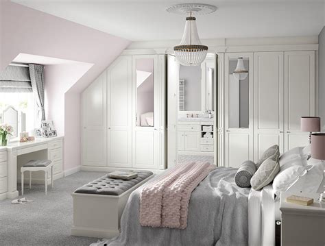 Whether it's small and practical or spacious and indulgent, your bedroom is your inner sanctuary. Luxury Fitted Bedroom Furniture & Fitted Wardrobes | Strachan