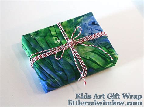 Use Your Kids Art As T Wrap Quick And Easy Diy How To To Get Cute