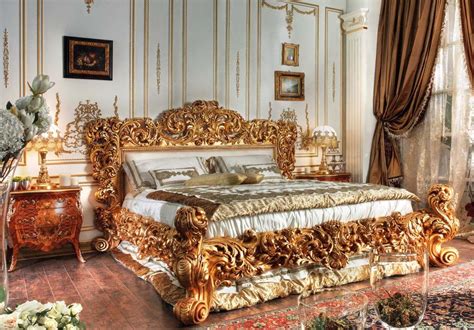 Italian Classic Bed In Gold Leaf Finish