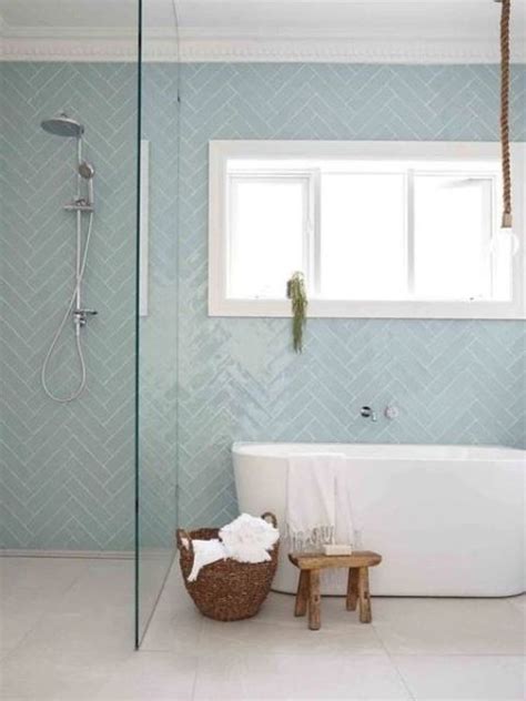 83 Dreamy Coastal And Beach Bathroom Decor Ideas Shelterness