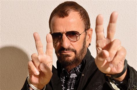 Ringo Starr Ecco Il Primo Singolo Del Nuovo Ep Del Batterista Dei Beatles