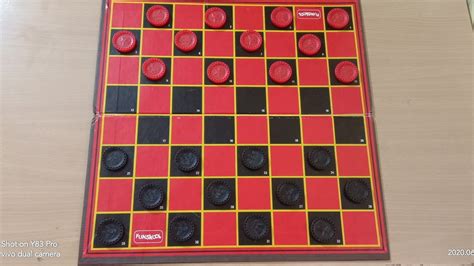Checkers Indoor Game How To Play Checkers Youtube