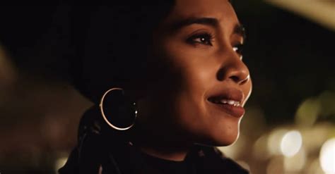 Watch Yuna Perform An Acoustic Version Of Crush The Fader