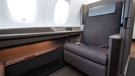 Seat Details For A380 First Class Cabin In Flight Travel